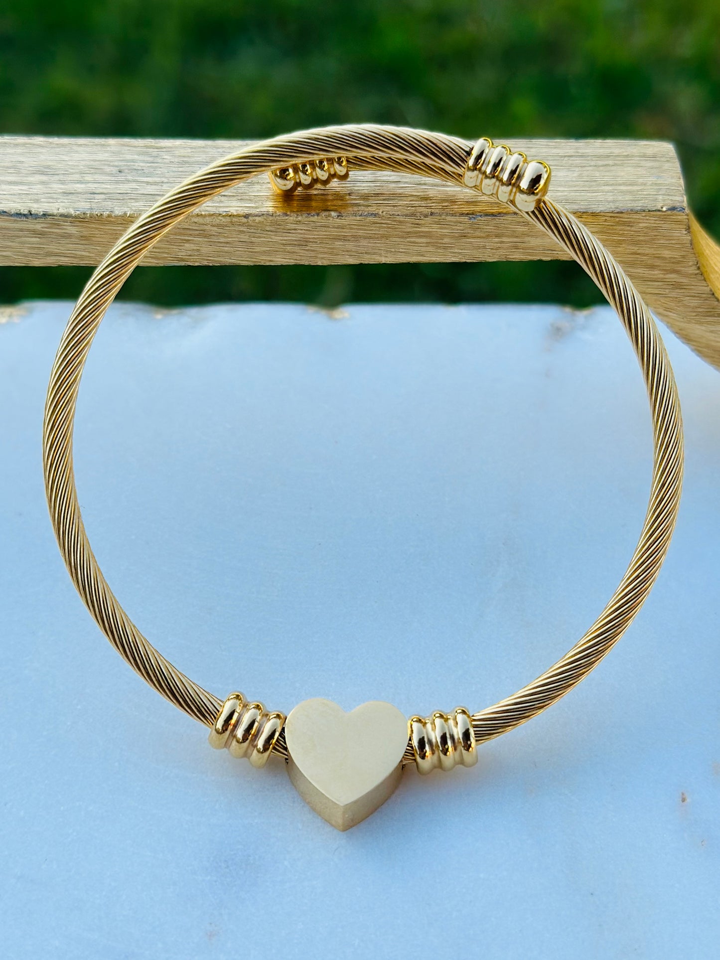 HEART BRACELET